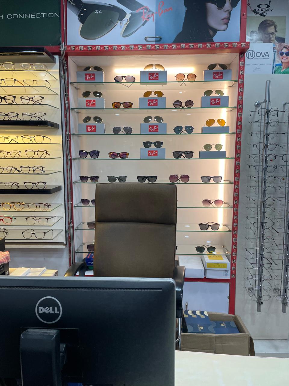 Premium Frames Showcase